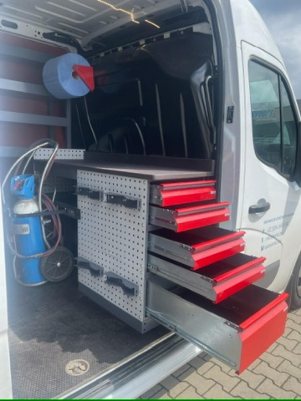 Reksystemen Op Maat Inrichting Bestelwagens 55