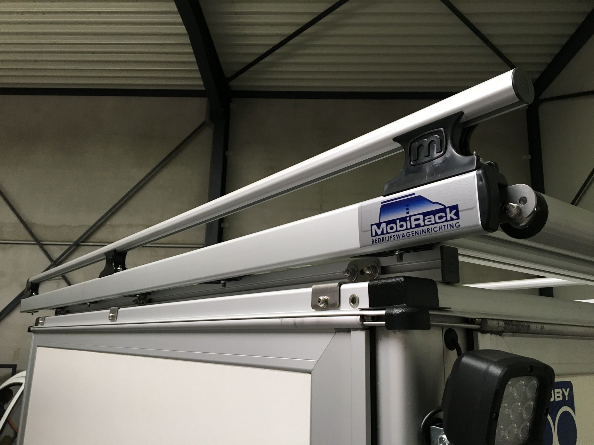 Dakdragers Glasdragers M Tube Bedrijfswagen Mobirack 11